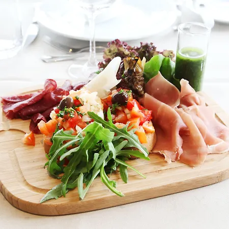 Mini-hôtel Fangel & 3*